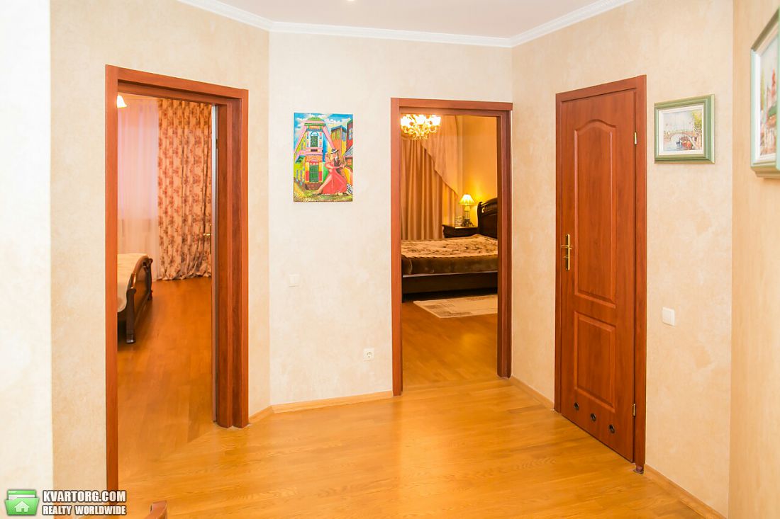 Sell 4-room apartment. Киев, Срибнокильская — photo 2