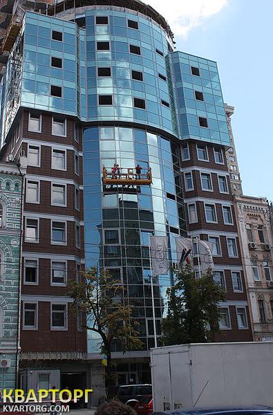 Sell 2-room apartment. Киев, Жилянская — photo 1