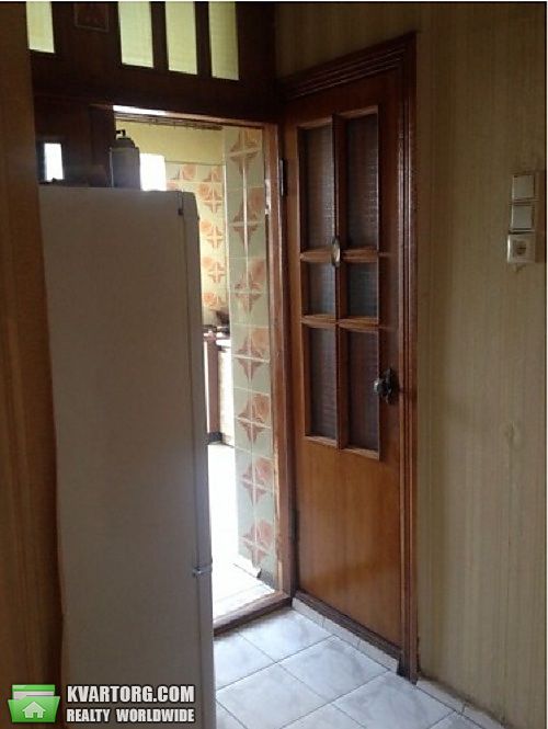Sell 3-room apartment. Киев,  Симиренко — photo 2