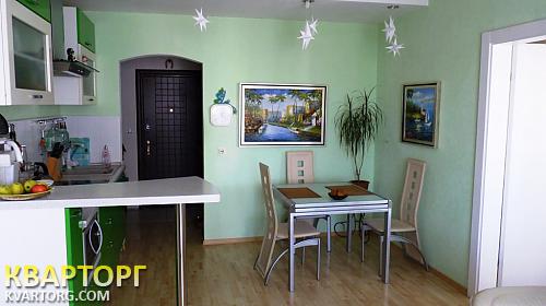 Sell 2-room apartment. Киев,  Милославская — photo 2