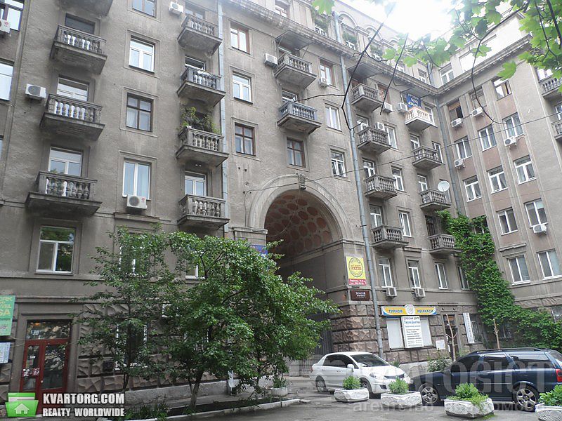 Sell 3-room apartment. Киев,  Пирогова — photo 1