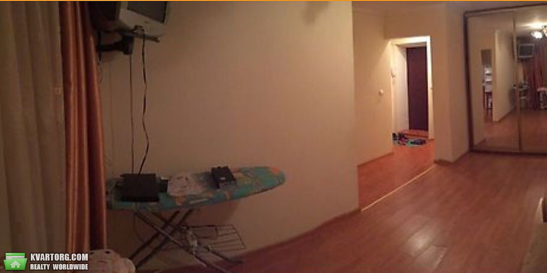 Rent out 1-room apartment. Киев,  Народного ополчения — photo 2