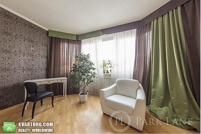Sell 3-room apartment. Киев,  Никольско-Слободская — photo 8