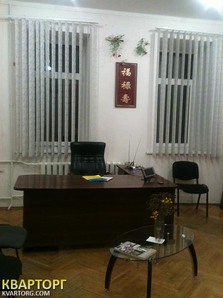 Rent out office. Киев, Ул. Михайловская, 16 — photo 1