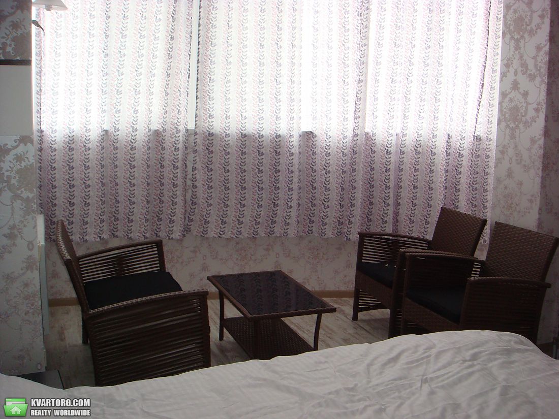 Rent out 3-room apartment. Одесса, Базарная — photo 9