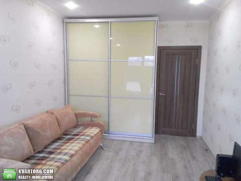Sell 1-room apartment. Киев, Небесной Сотни — photo 1