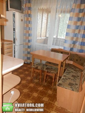 Rent out 1-room apartment. Киев,  Киото — photo 1