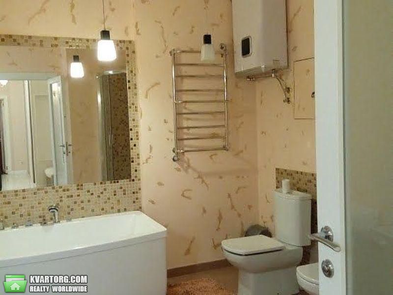 Rent out 3-room apartment. Киев,  Щорса — photo 8