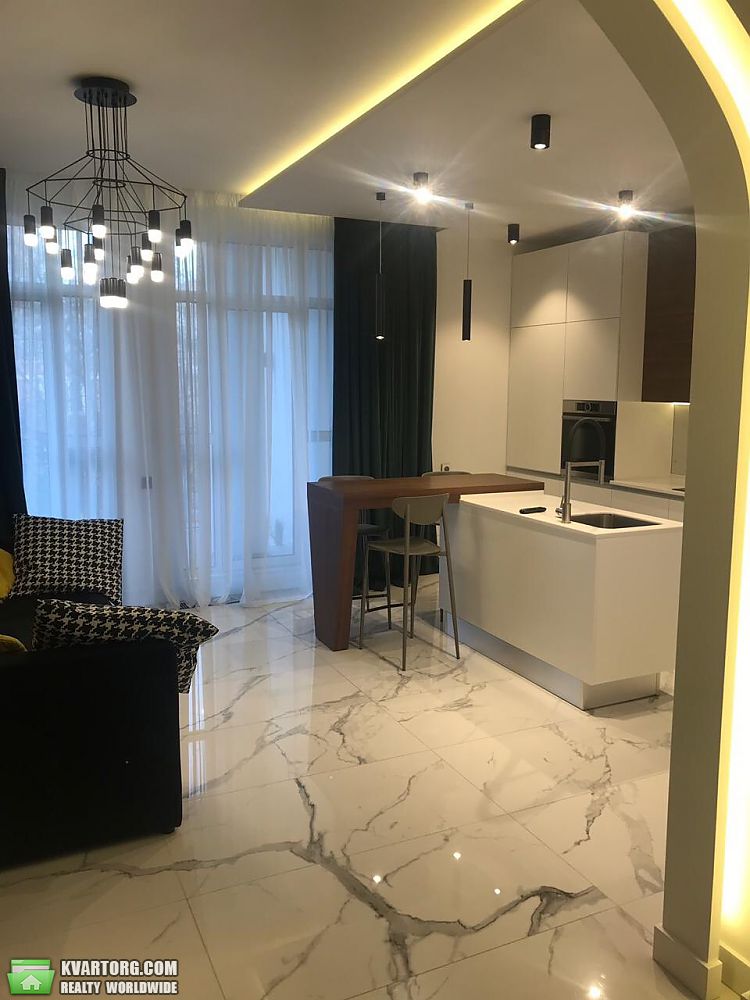 Rent out 1-room apartment. Одесса, Военный Спуск — photo 2