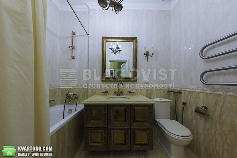 Rent out 3-room apartment. Киев,  Щорса — photo 8