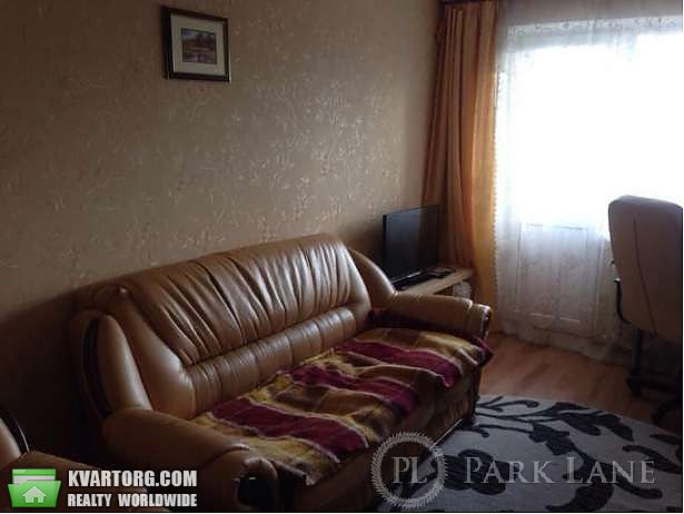 Sell 2-room apartment. Киев,  40-летия Октября просп — photo 4