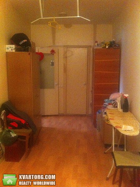 Sell 1-room apartment. Киев, Днепровская наб — photo 4