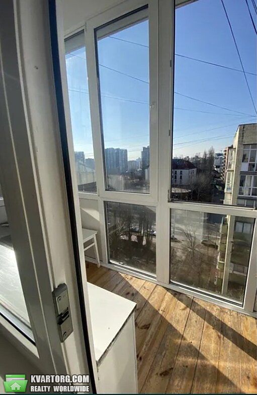 Rent out 1-room apartment. Киев,  Чешская — photo 4
