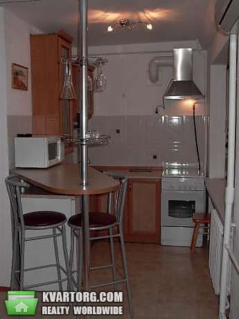 Rent out 1-room apartment. Киев,  Богдана Хмельницкого — photo 2