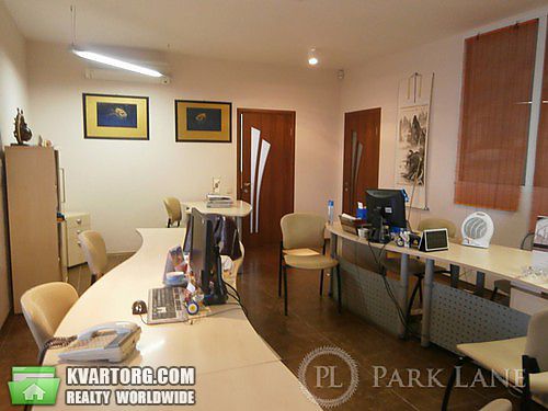 Sell 3-room apartment. Киев,  Барбюса — photo 1