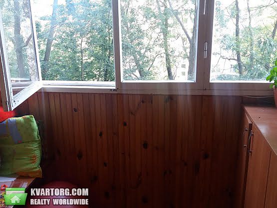 Sell 3-room apartment. Киев,  Курнатовского — photo 8