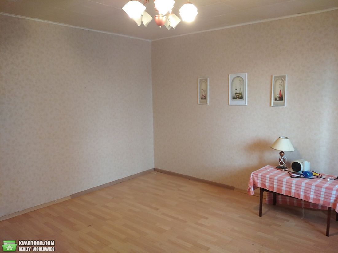 Sell 2-room apartment. Одесса, Рекордная — photo 1