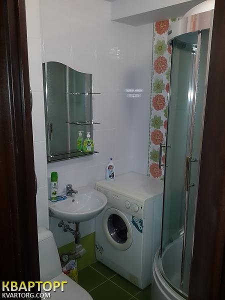 Rent out 2-room apartment. Киев,  Верховного Совета бул — photo 8