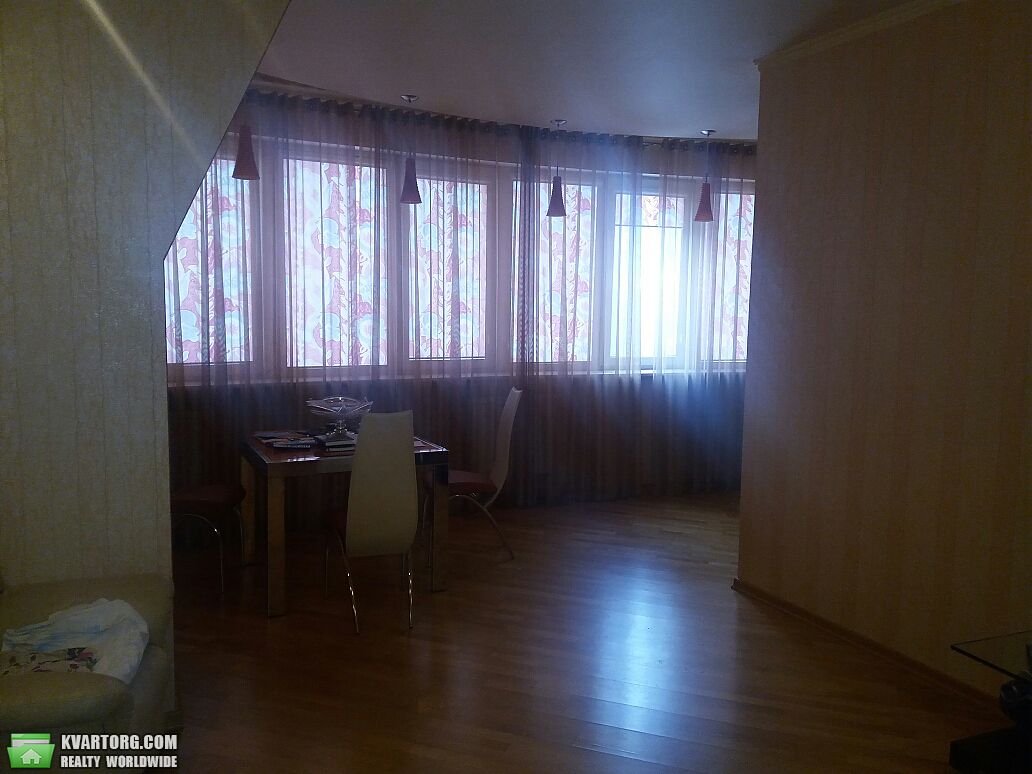 Rent out 3-room apartment. Днепропетровск,  Баумана — photo 4