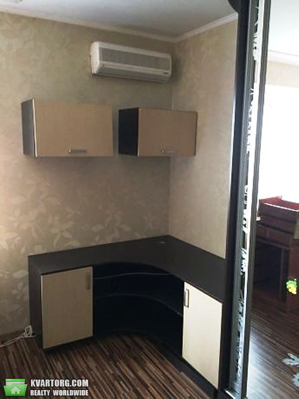 Sell 2-room apartment. Киев,  Крушельницкой — photo 4