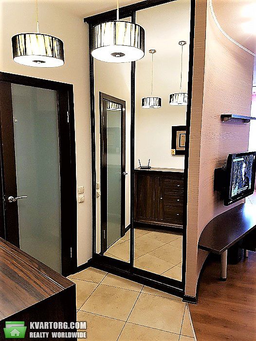 Rent out 2-room apartment. Киев, Героев Сталинграда просп. — photo 2