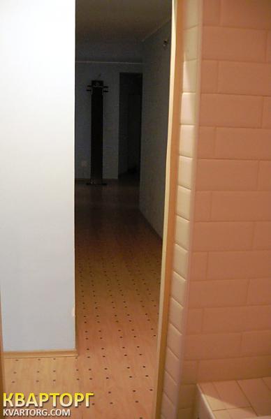Rent out 3-room apartment. Киев,  Вишняковская — photo 5
