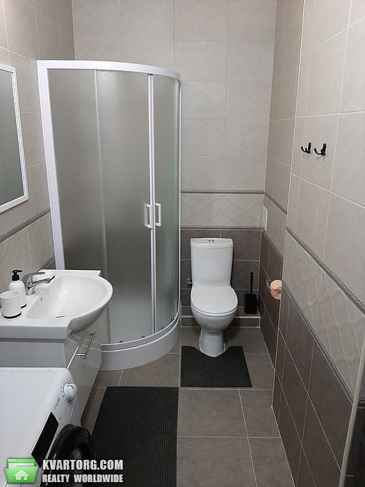 Rent out 1-room apartment. Киев,  Пчелки — photo 5