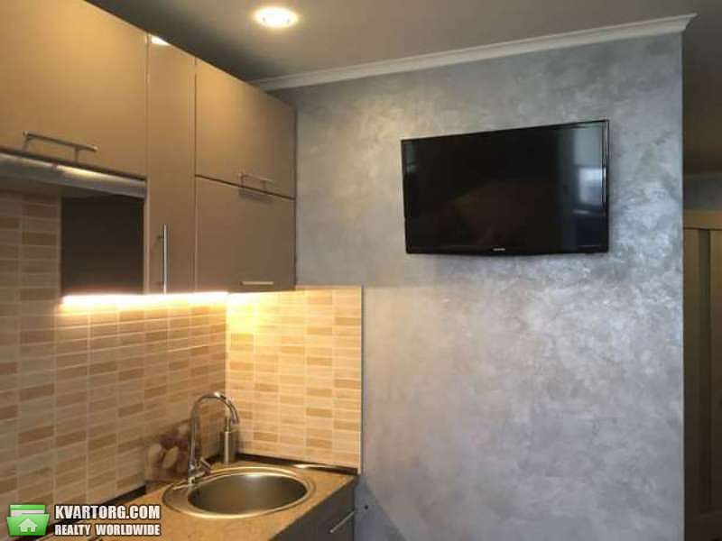 Sell 1-room apartment. Киев,  Победы пр — photo 1