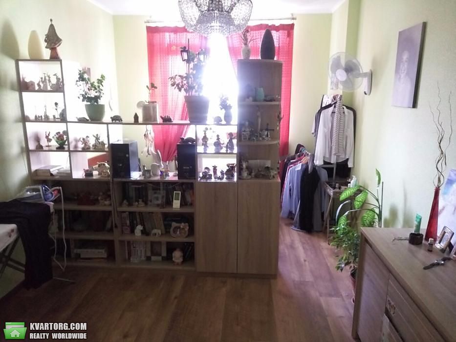 Sell 2-room apartment. Киев,  Воскресенская — photo 9