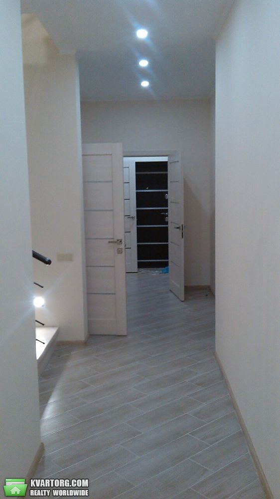 Sell house. Киев,  Садовая Осокорки — photo 3