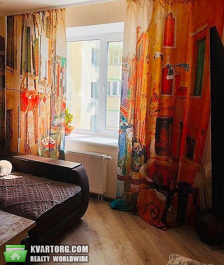 Sell 2-room apartment. Киев,  Комбинатная — photo 2