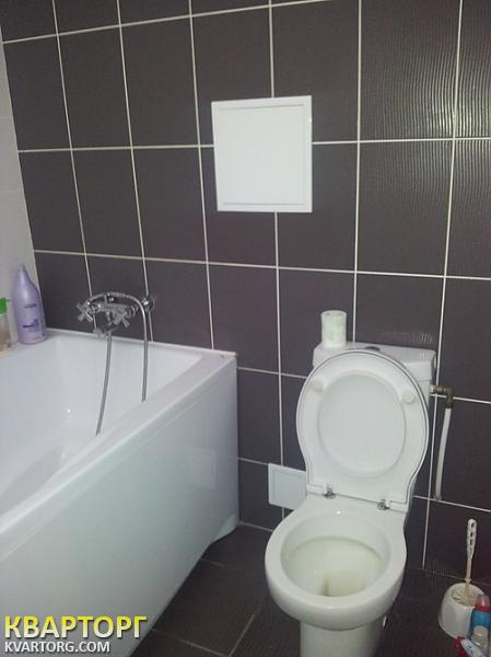 Rent out 1-room apartment. Киев, Героев Сталинграда пр — photo 5