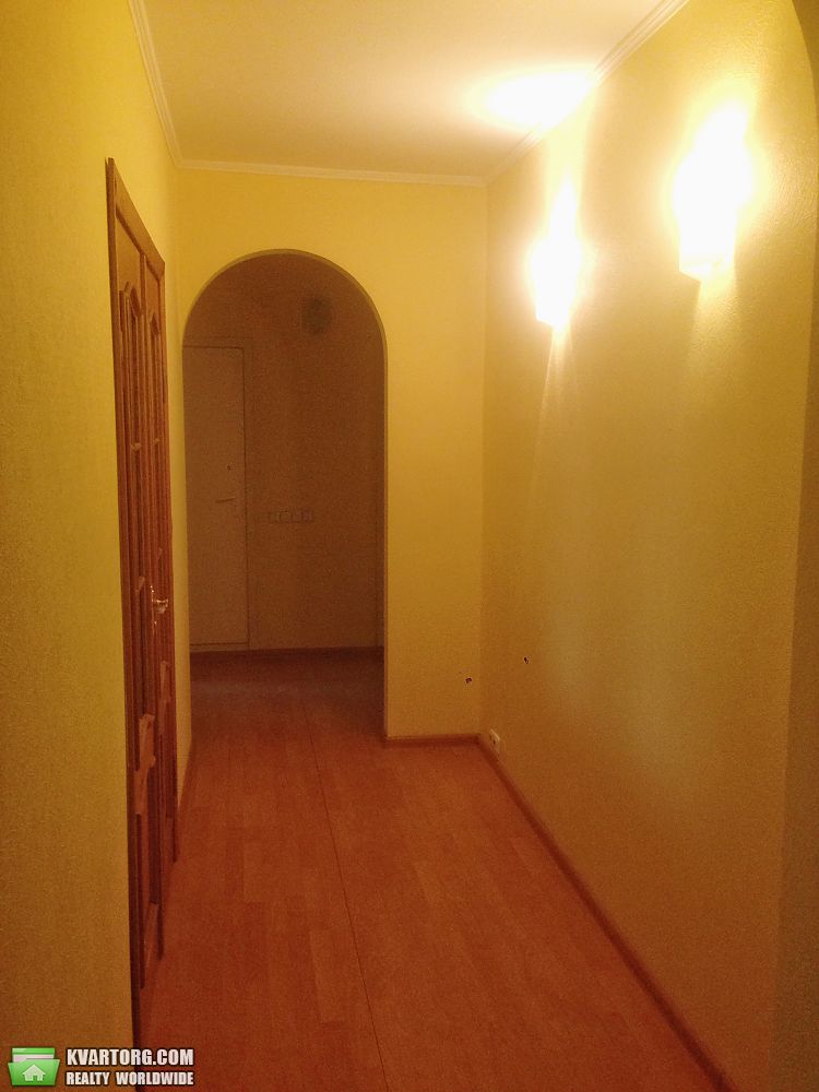 Sell 3-room apartment. Киев,  Героев Днепра — photo 9