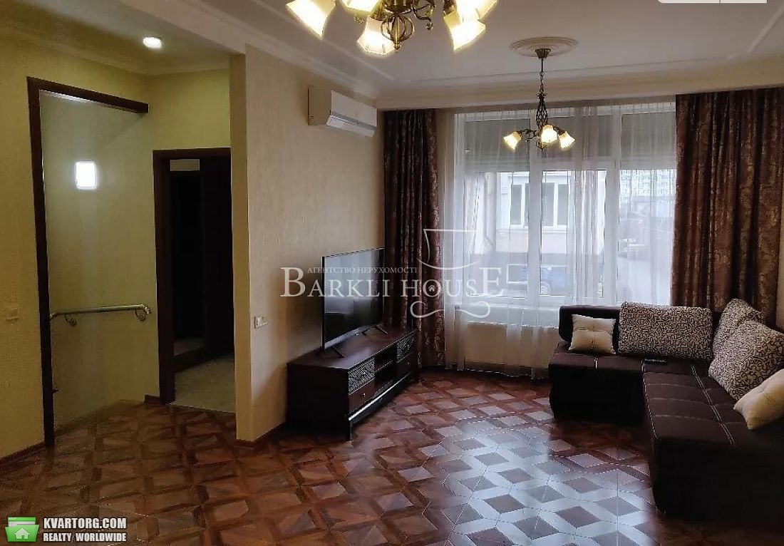 Rent out Townhouse. Киев,  Садовая — photo 1
