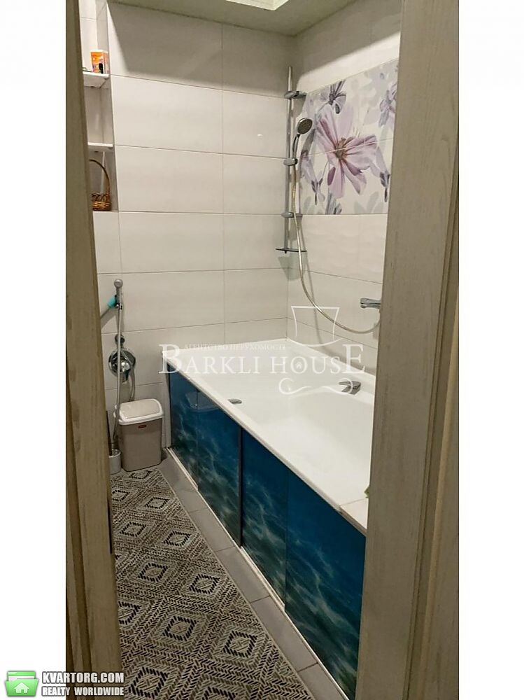 Rent out 3-room apartment. Киев, Кожемяцкая — photo 7