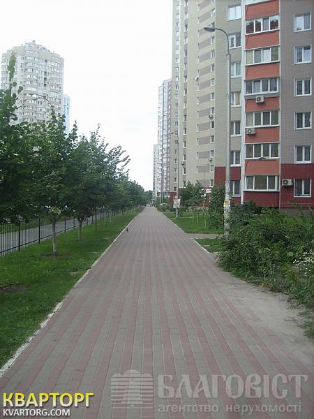 Sell 2-room apartment. Киев, Урловская — photo 4