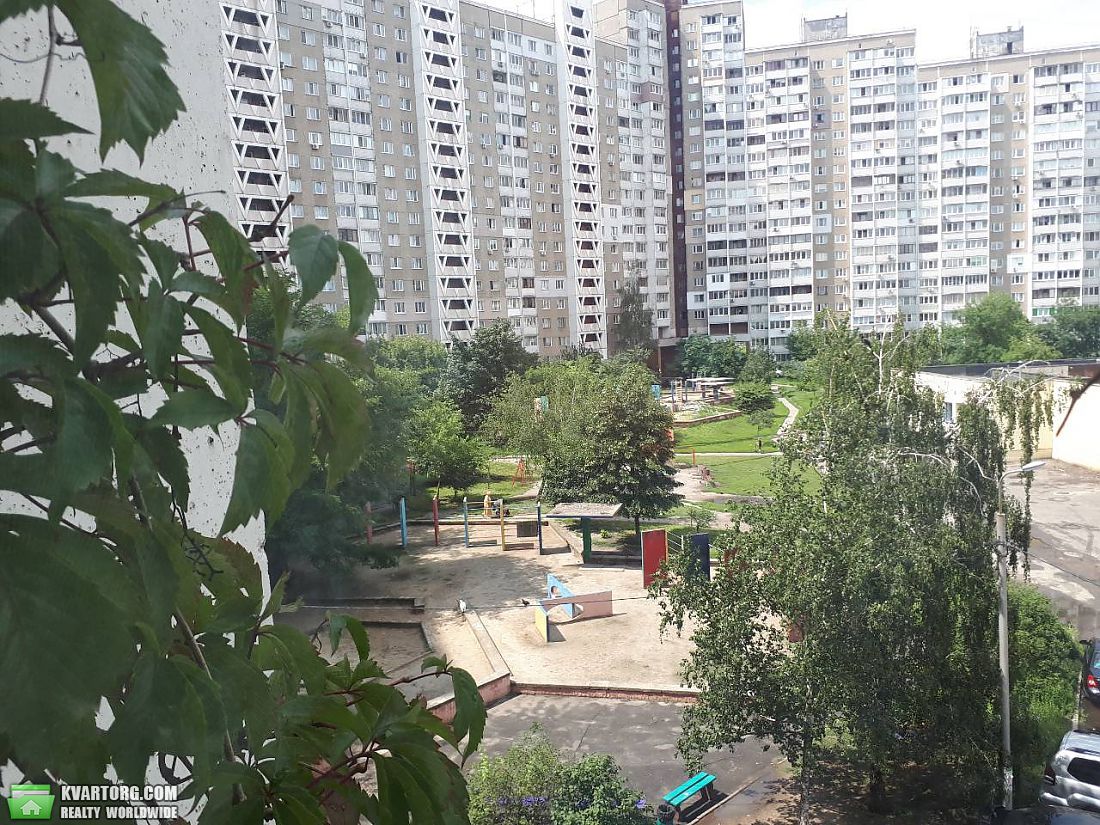 Sell 4-room apartment. Киев,  Заболотного — photo 1