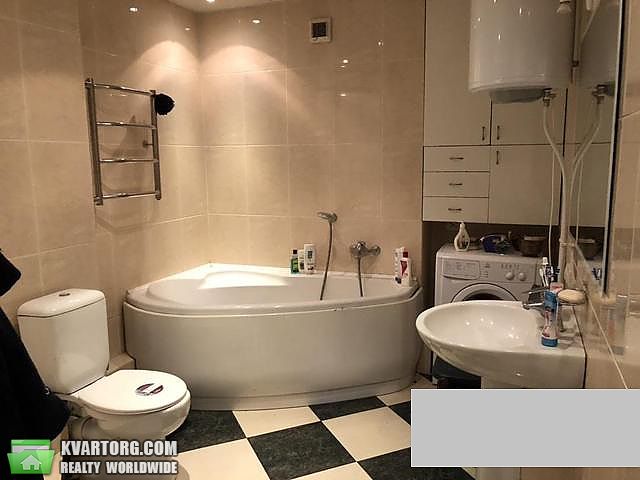 Sell 4-room apartment. Киев,  Милютенко — photo 9