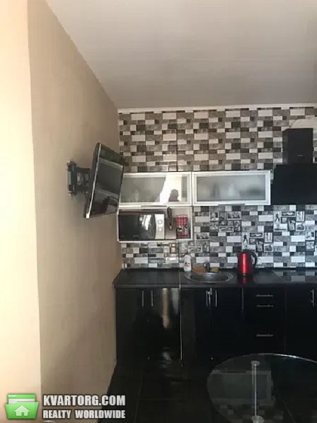 Sell 1-room apartment. Киев,  Рижская — photo 1