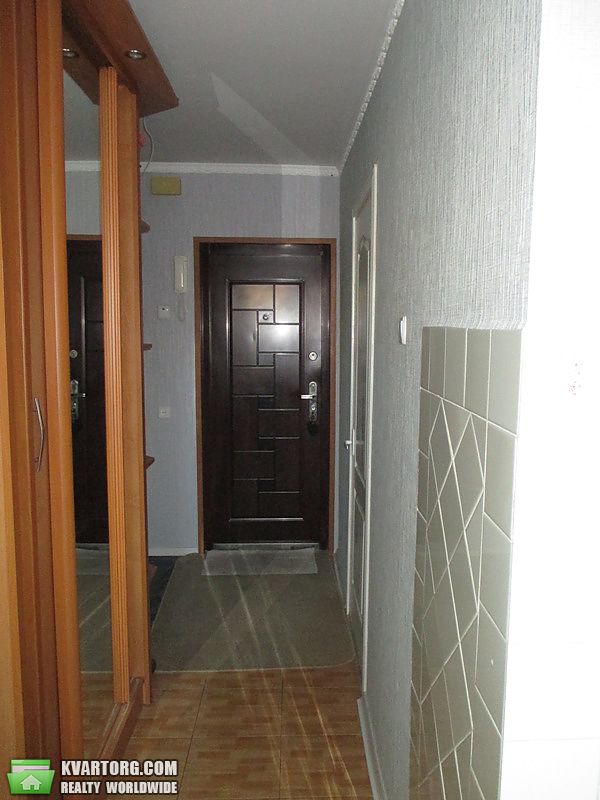 Sell 3-room apartment. Киев,  Приречная — photo 1