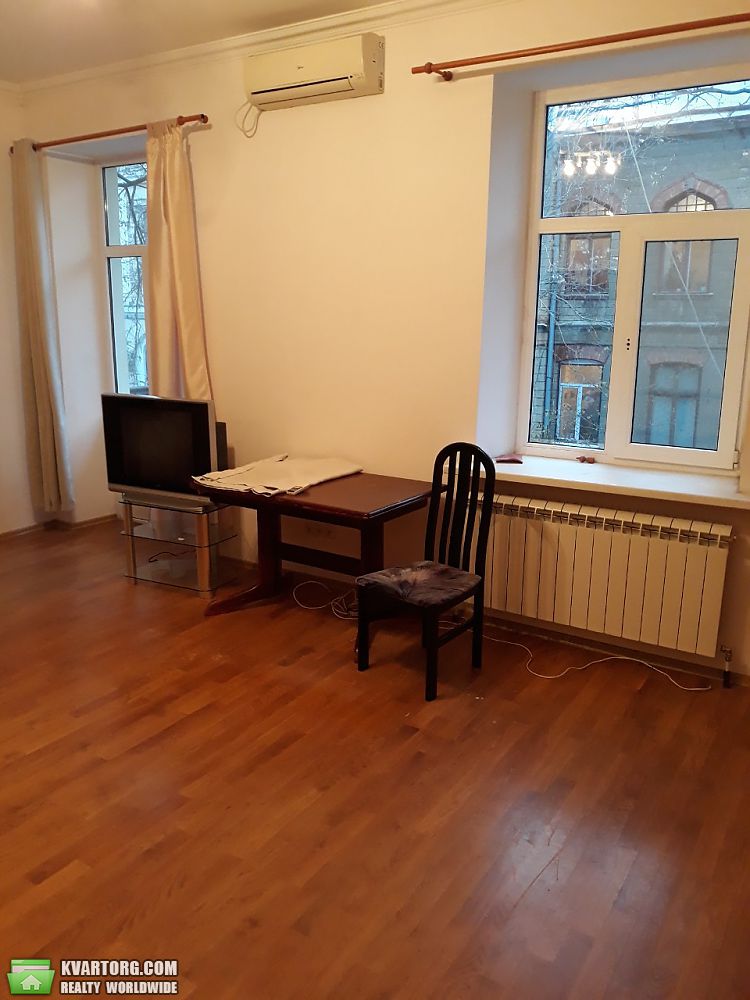 Sell 3-room apartment. Киев, Уютная — photo 1