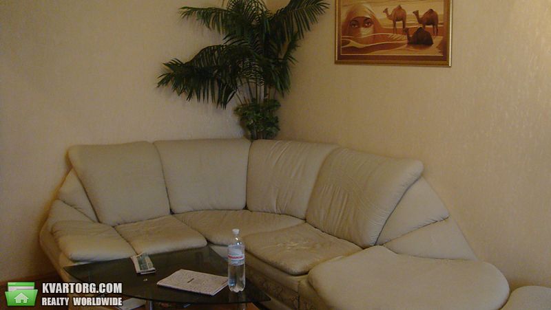Rent out 2-room apartment. Киев, Науки — photo 8