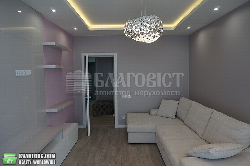 Rent out 3-room apartment. Киев,  Златоустовская — photo 1