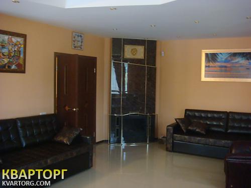 Rent out house. Киев,  Деснянская — photo 1