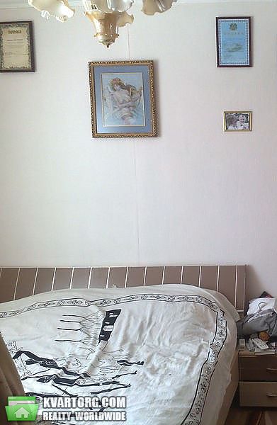 Sell 4-room apartment. Киев,  Нововокзальная — photo 2