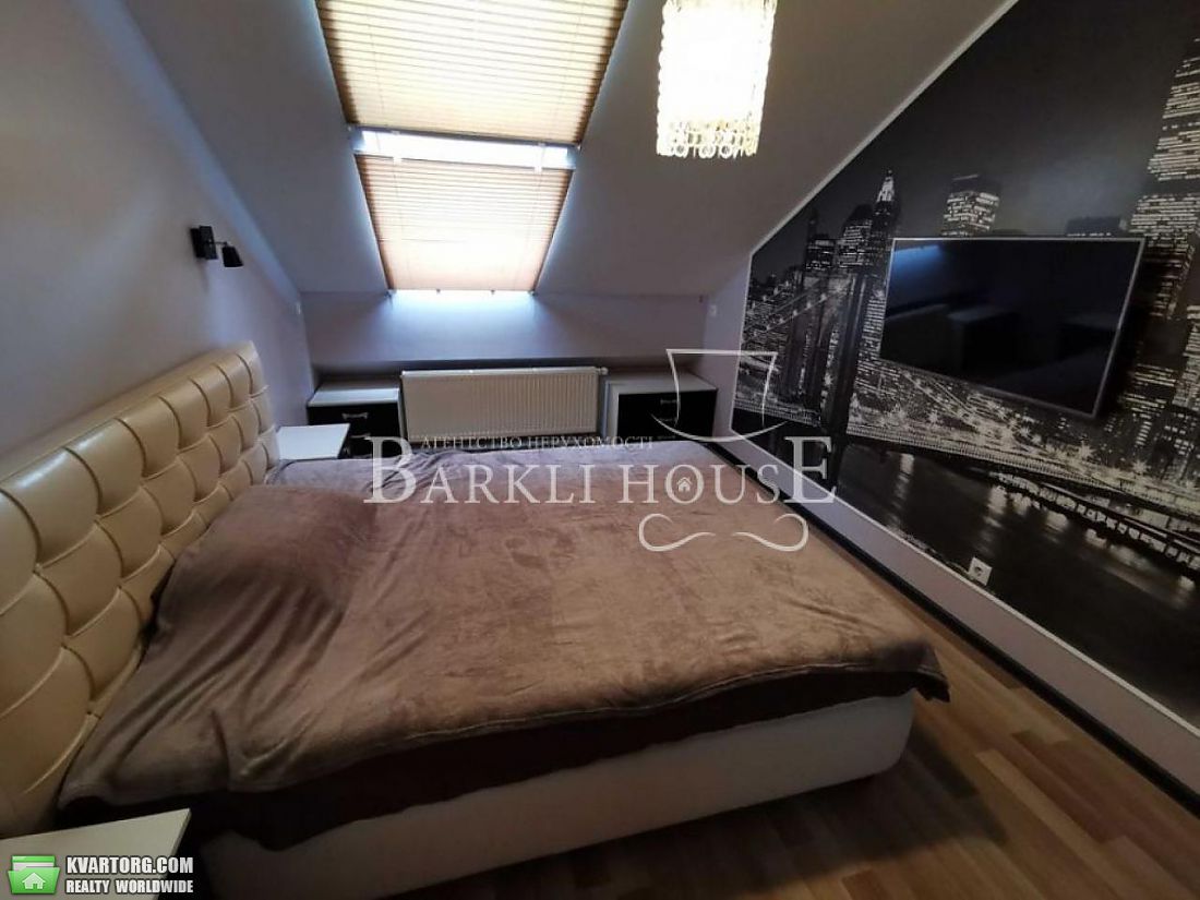 Rent out 4-room apartment. Киев, Регенераторная — photo 8