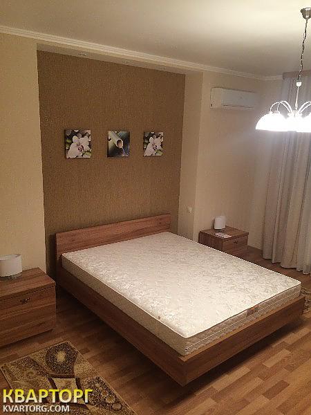 Rent out 2-room apartment. Киев, Анны Ахматовой — photo 2