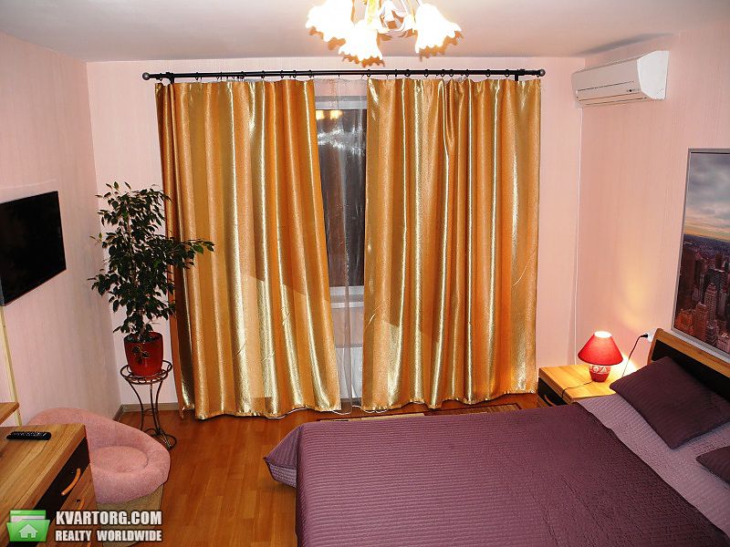 Rent out 1-room apartment. Киев,  Тверская — photo 7