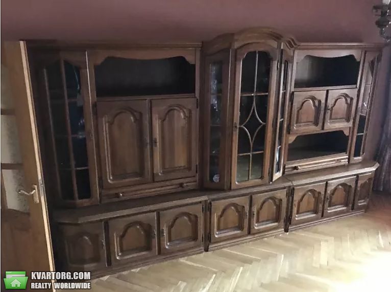 Rent out 3-room apartment. Киев,  Энтузиастов — photo 1