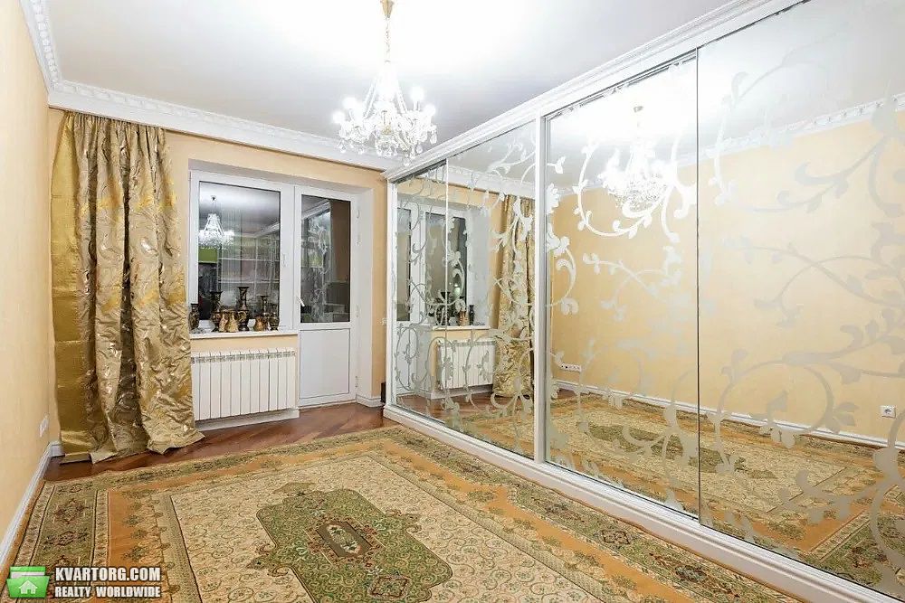 Sell 4-room apartment. Киев,  Никольско-Слободская — photo 6